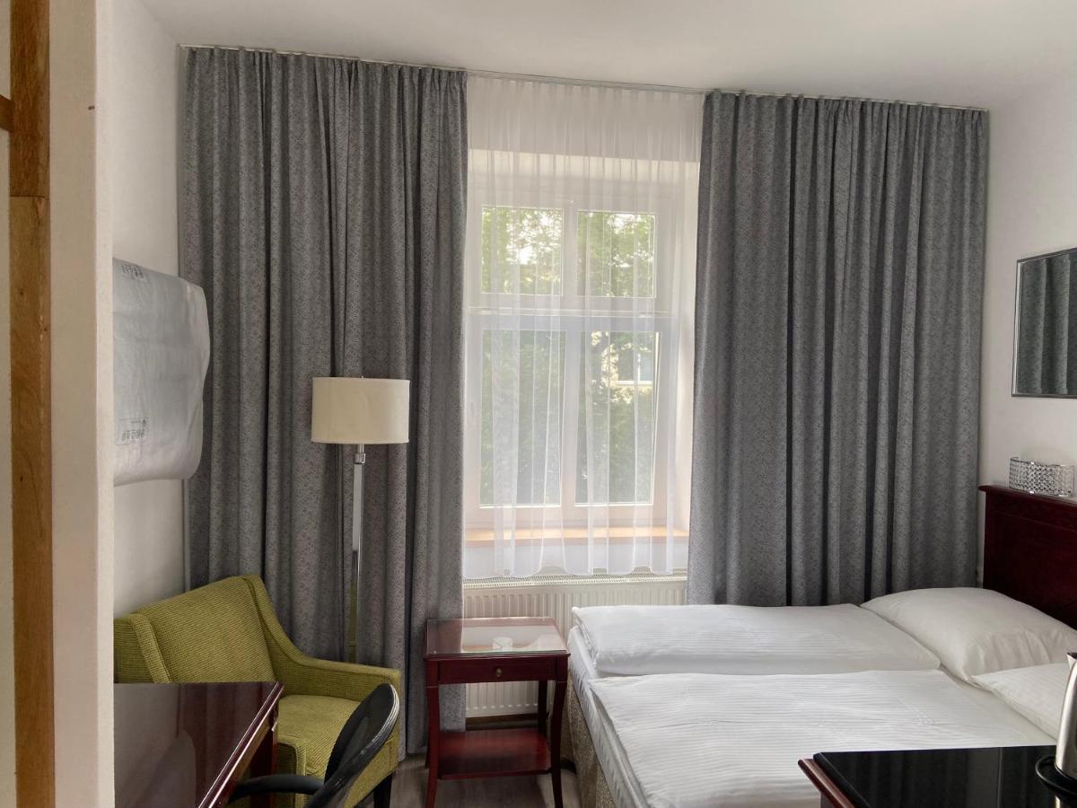 ליטומיסי Aparthotel Slezak מראה חיצוני תמונה