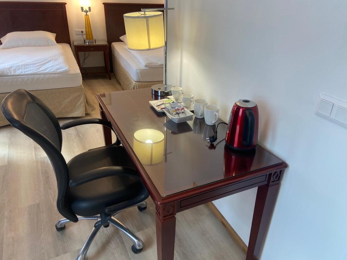 ליטומיסי Aparthotel Slezak מראה חיצוני תמונה